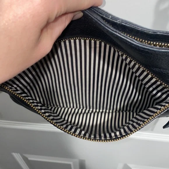 Kate Spade leather crossbody - Picture 8 of 8